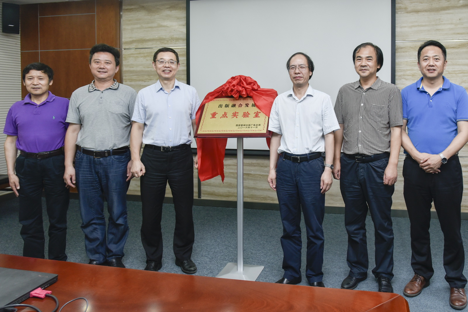 老虎机游戏下载
